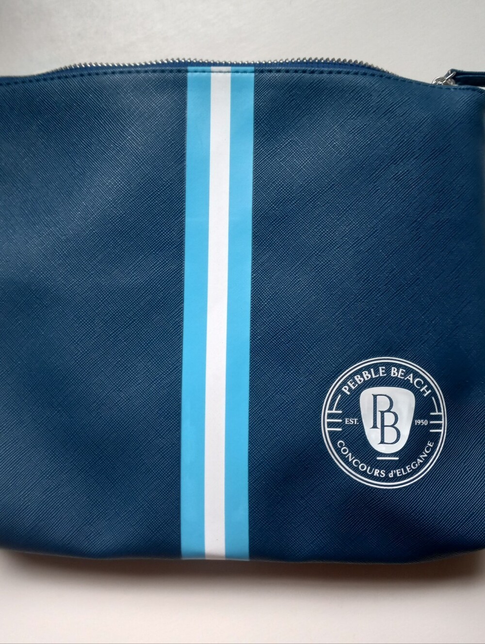 Vintage PEBBLE BEACH zip Swag Bag